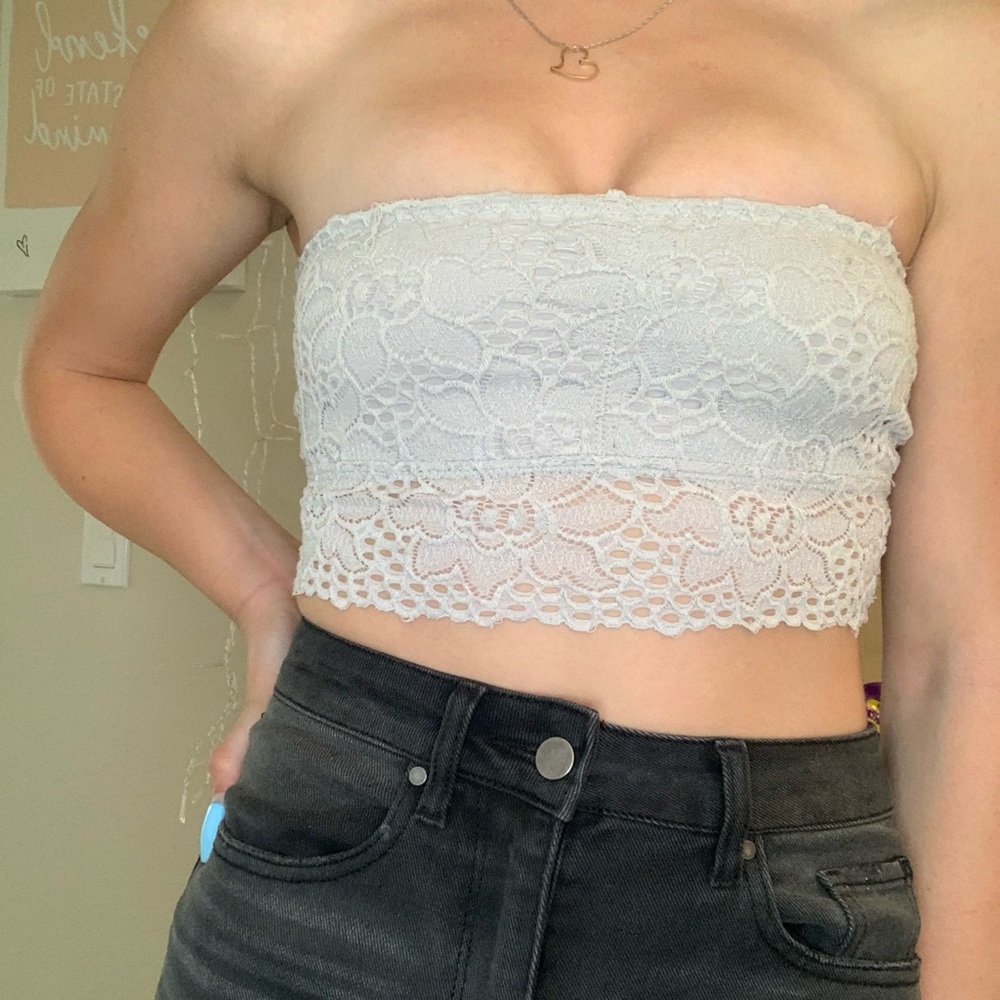 ✨ Gray lace bandeau bralette size small 💗